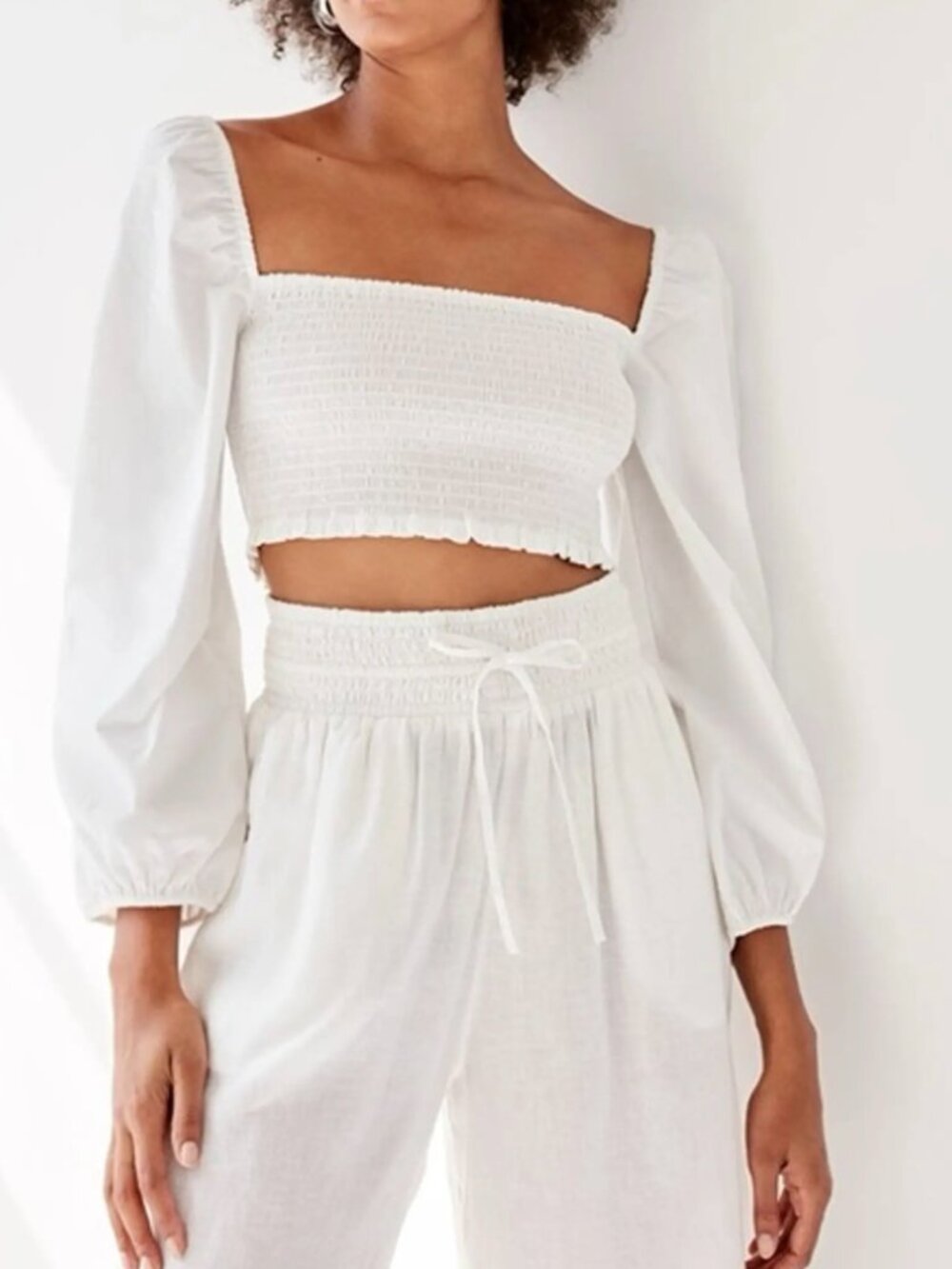 Wilfred Aritzia Inaya White Smocked Peasant Crop Top S